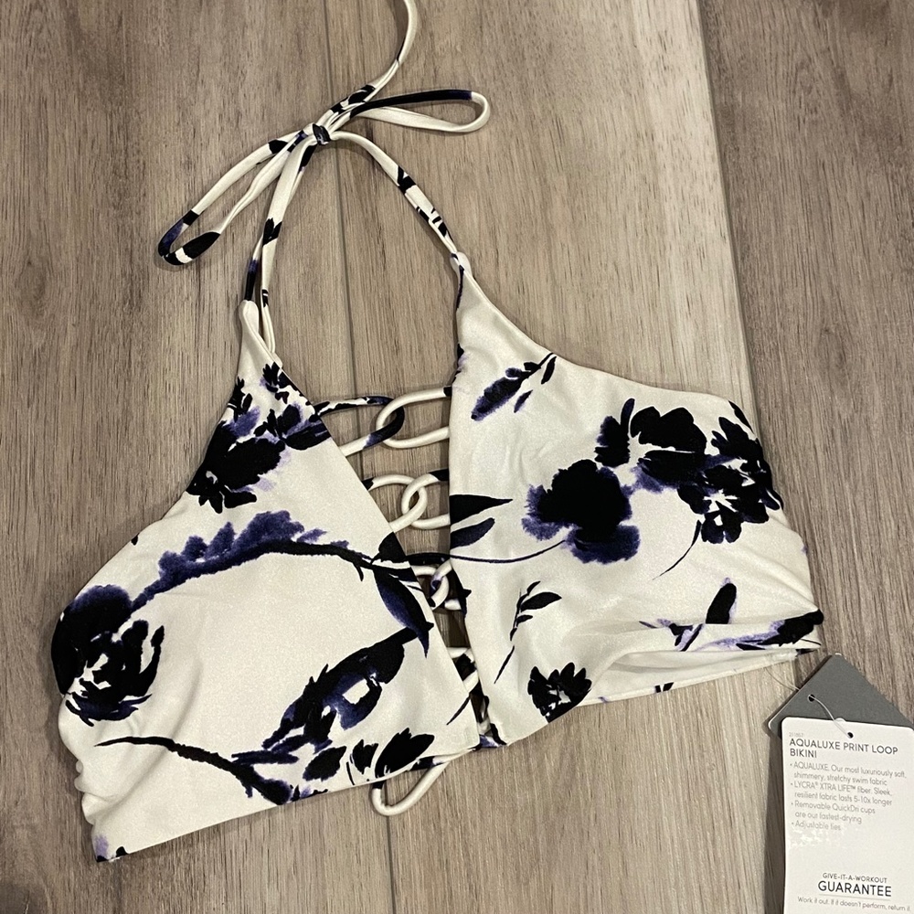 NWT Women’s Athleta Aqualuxe Print Loop Bikini Top